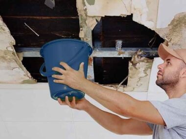 6 Signs It’s Time For Full-Scale Roof Leak Repairs On Your Commercial Building