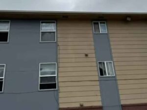 How Seasonal Demand Affects Gutter Prices in Wichita Year-Round