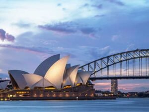 How to Choose the Right Australia and New Zealand Tour Package