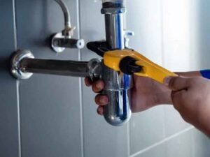 Cold-Weather-Heating-and-Plumbing-Fixes-That-Prevent-Emergency-Calls