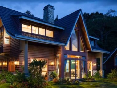 What-Homeowners-Should-Know-About-Seasonal-Property-Care