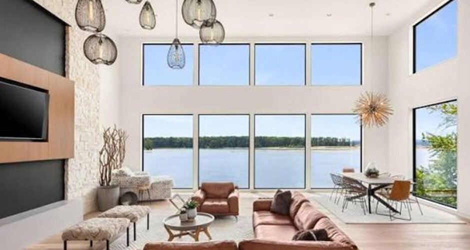 Luxury Home Staging for Waterfront Properties